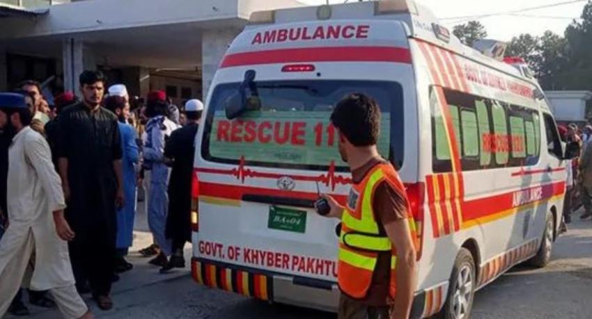 Suicide bomb at Pakistan political rally kills 44
